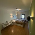 N.10 3*