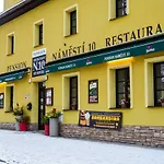 N.10 3* Frymburk