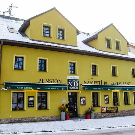 N.10 Frymburk